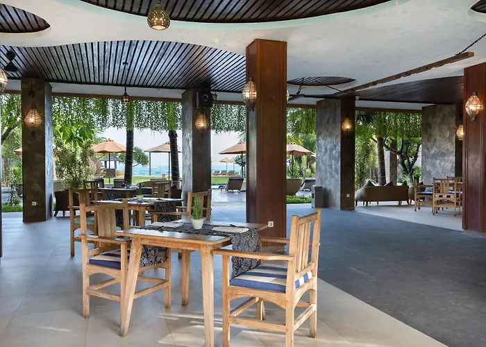D'nusa Club And 4*