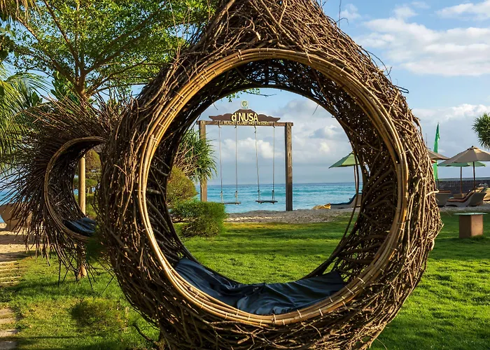 D'nusa Club And Nusa Lembongan (Bali)