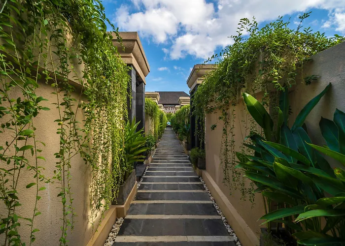 Hotel D'nusa Club And 4*